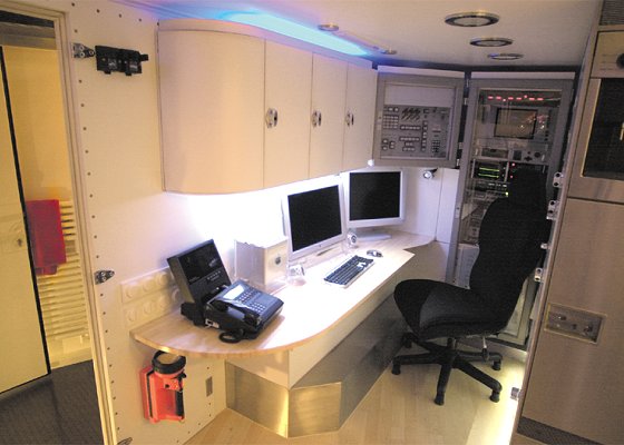 Communications suite in MaxiMog trailer
