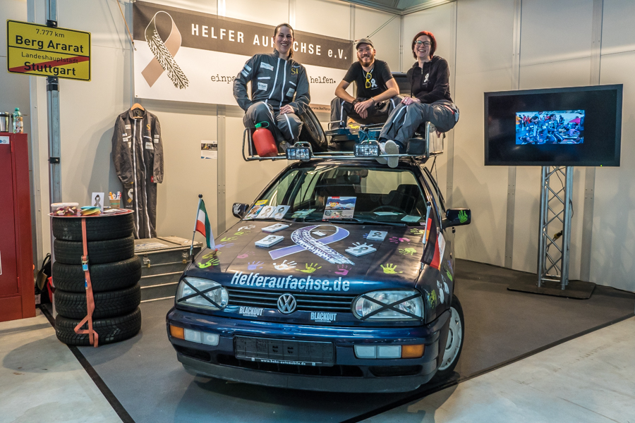 Helfer auf Achse 83