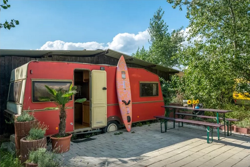 Wohnwagen am See 5