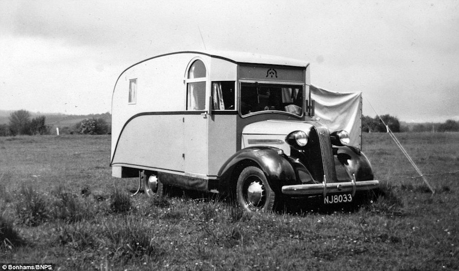 1936 PontiacSix Motorhome 02