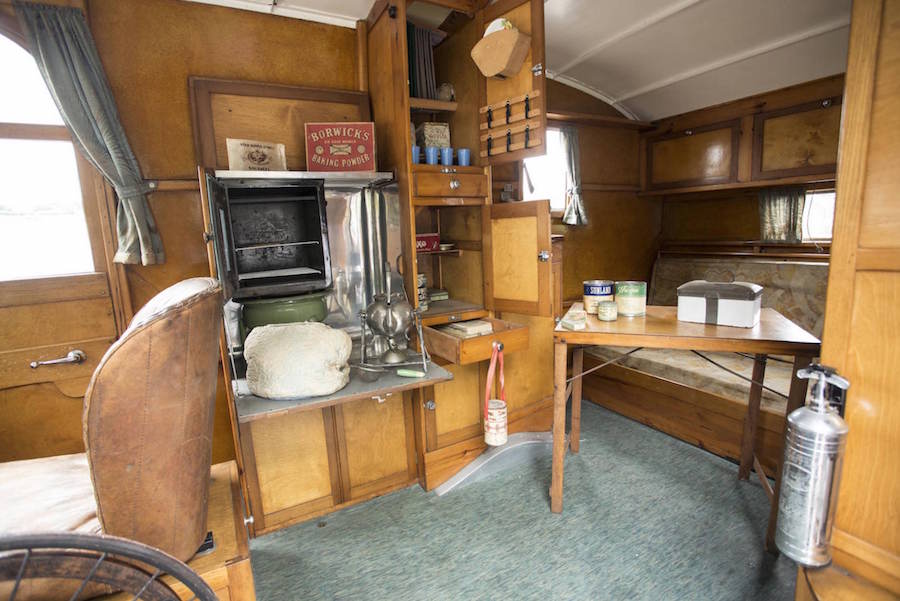 1936 PontiacSix Motorhome 9