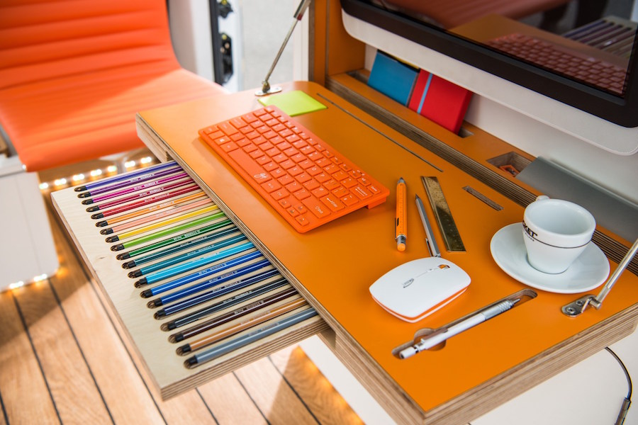 e nv200 WORKSPACe 012