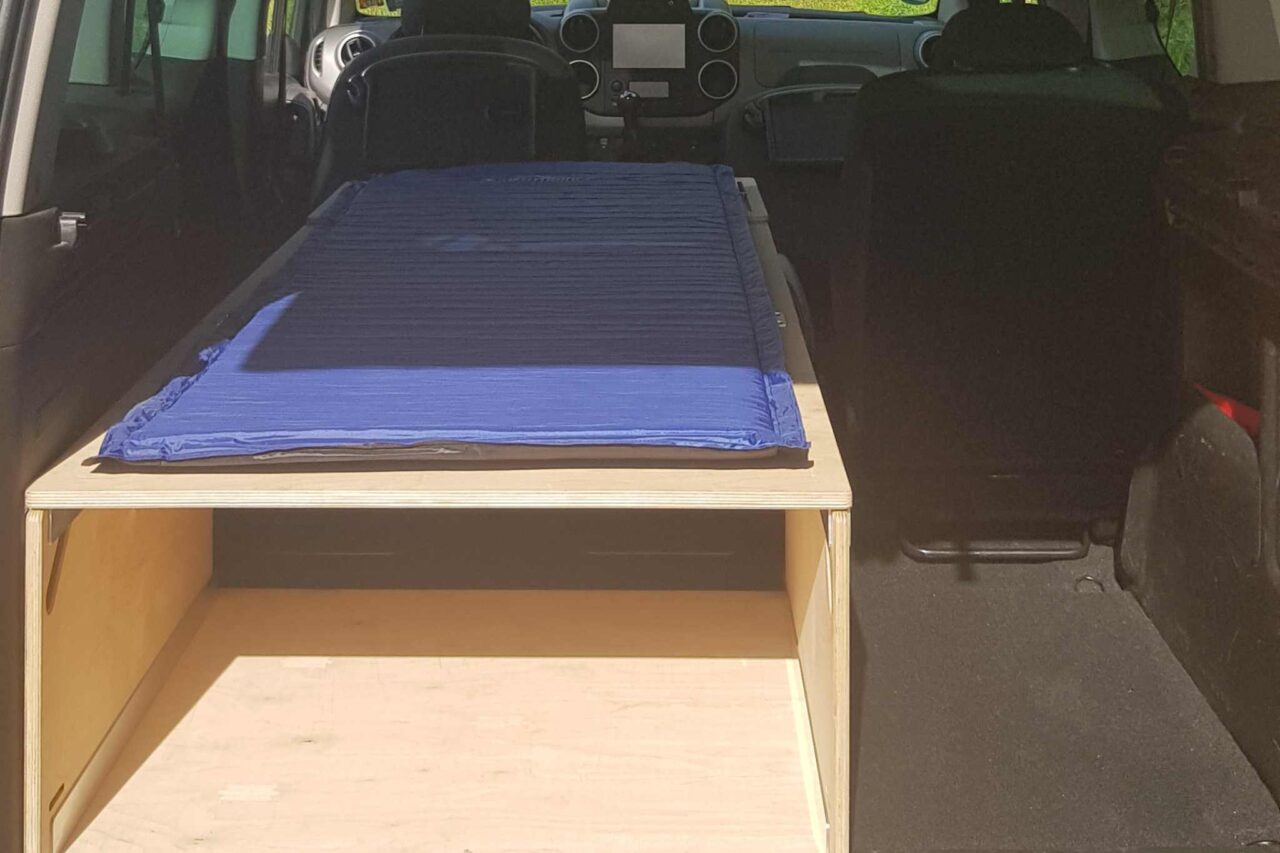 Cajas de acampada: la alternativa inteligente a una autocaravana cara 13 Para los que les gusta lo sencillo. © Thomas Becker, DIELECTRIC