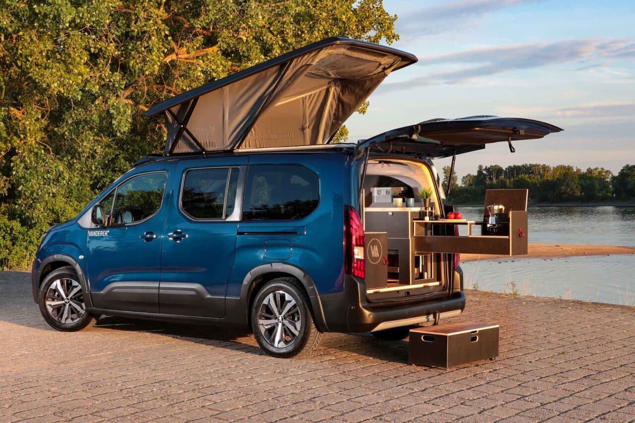Cajas de acampada: la alternativa inteligente a una autocaravana cara 30 El módulo Vandeer combina comodidad práctica y lujo. © "Uli Sonntag / VANDERER GmbH"