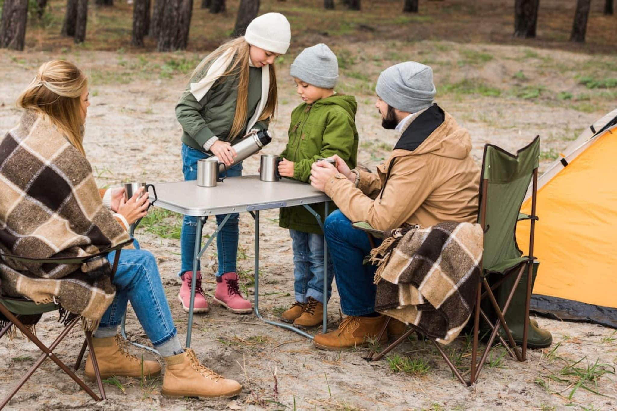 Compacta y estable: la mejor mesa de camping