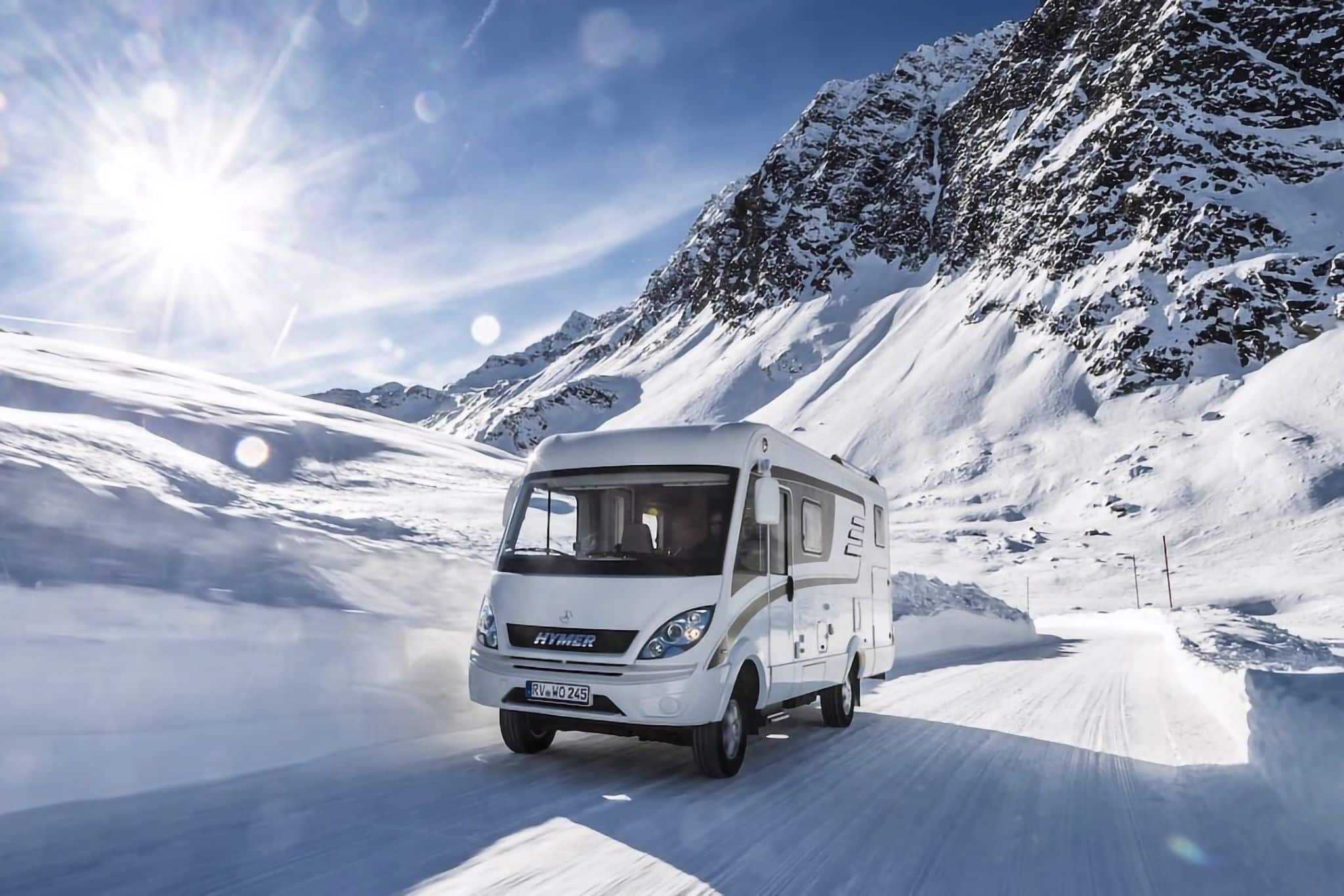 Acampada invernal: cómo preparar tu autocaravana y caravana para la estación fría