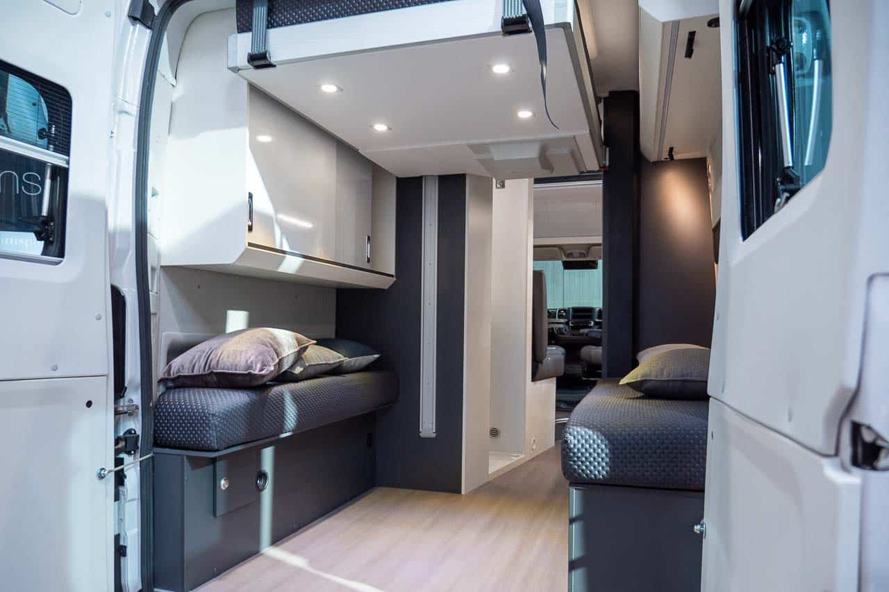 Interior del Adria TWIN 600