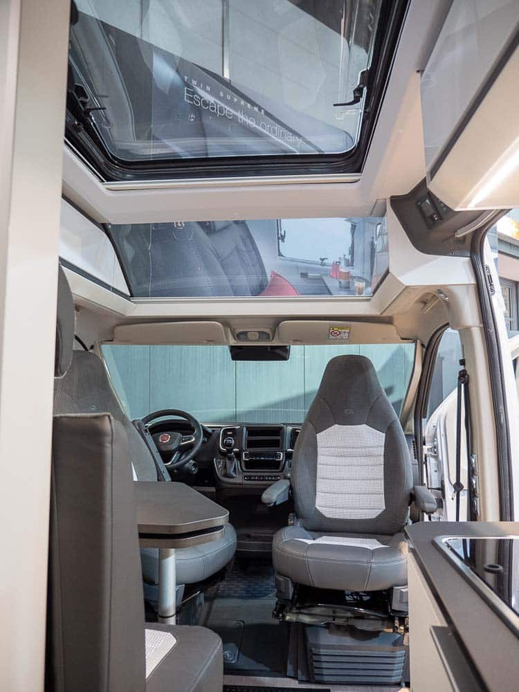 Techo panorámico Adria TWIN 600