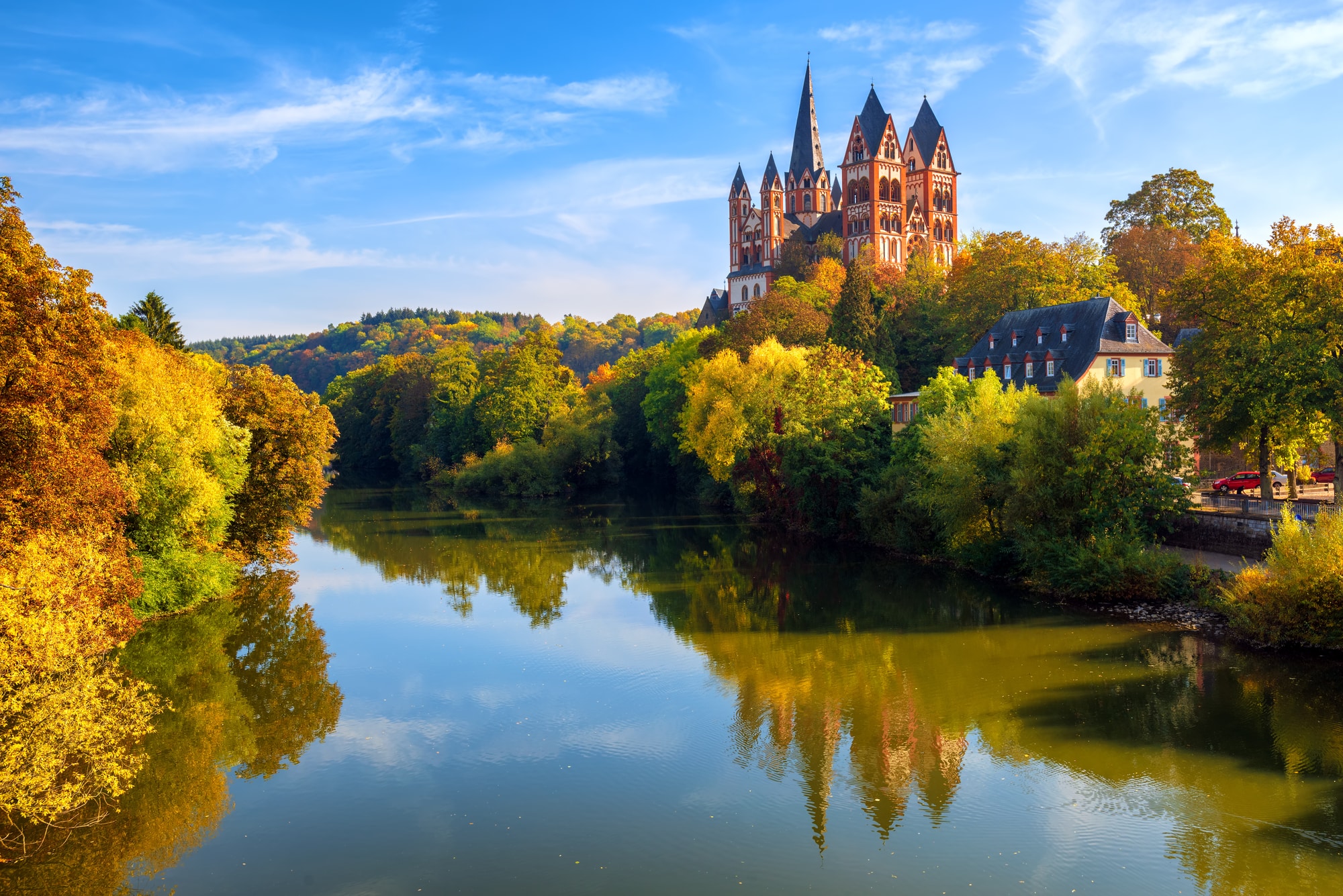 Camping en el Lahn: naturaleza en estado puro, ambiente acogedor y ¡mucha diversión!