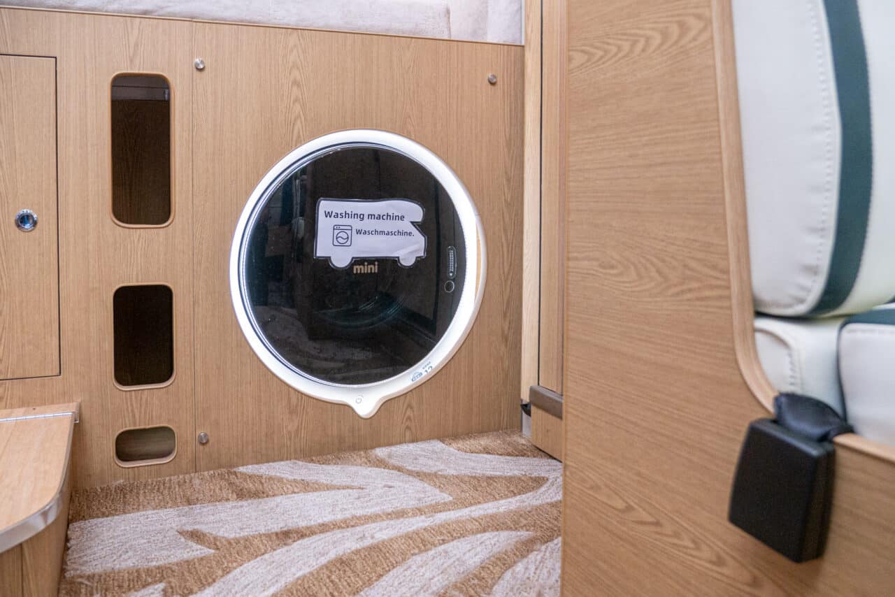 Lo más destacado en el Salón de la Caravana 2023: Innovaciones en la mayor feria de camping del mundo 9 Lavadora Deddle RV Epro Max