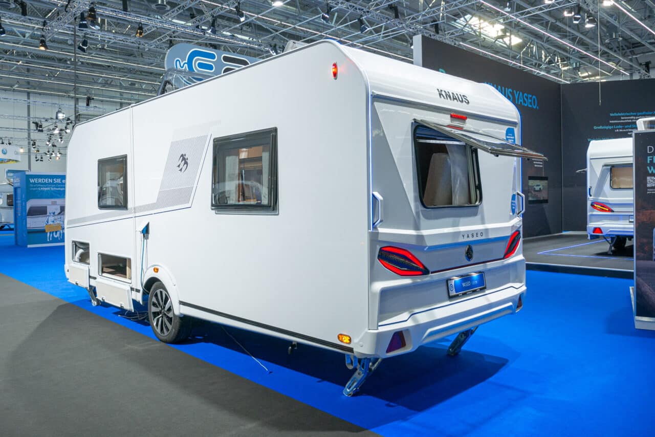Knaus Yaseo 500 DK (2024): caravana sin gas y de bajo peso - ¡con recorrido de 360º! 1 knaus yaseo 500 dk heck