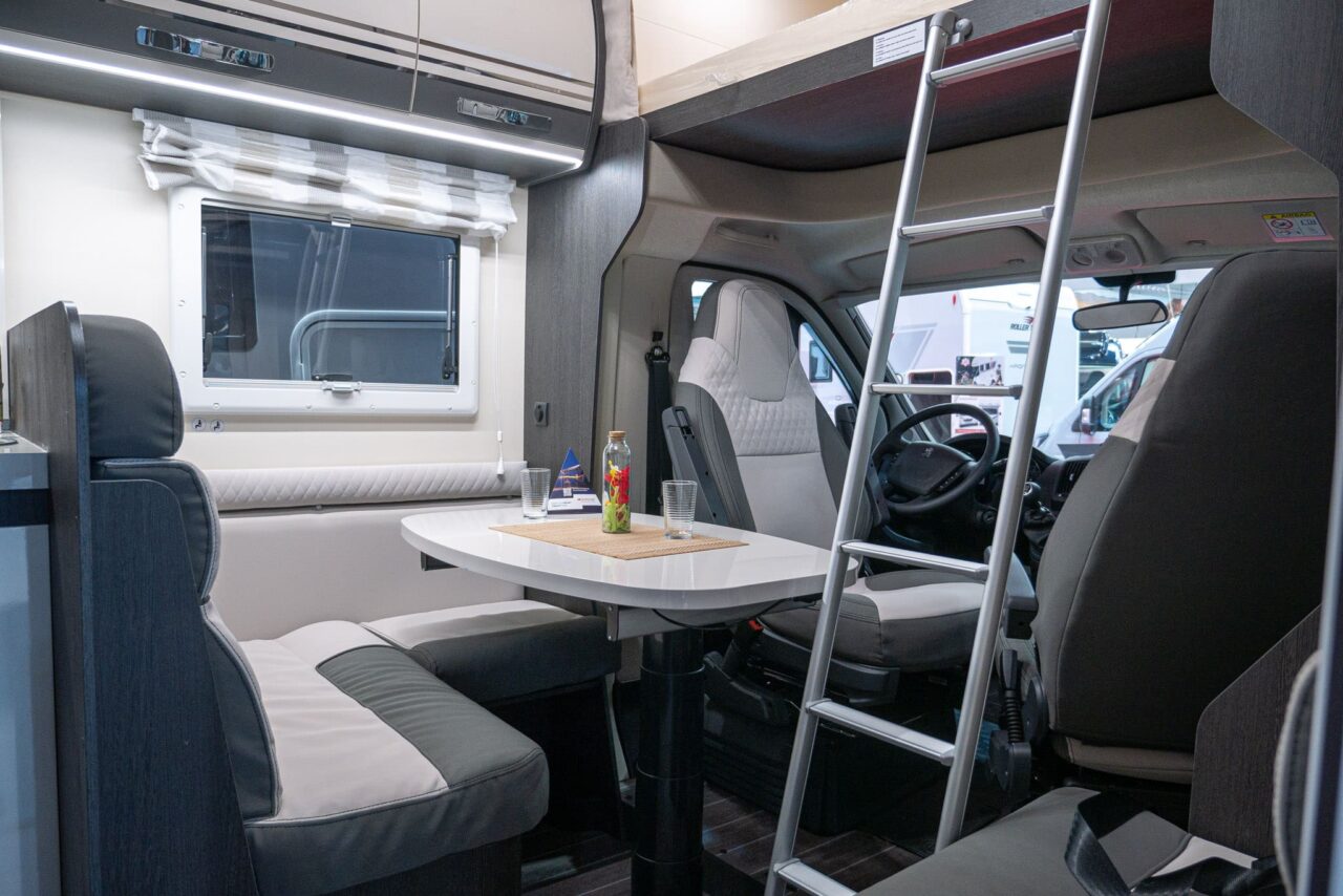 roller team kronos 279 m dinette