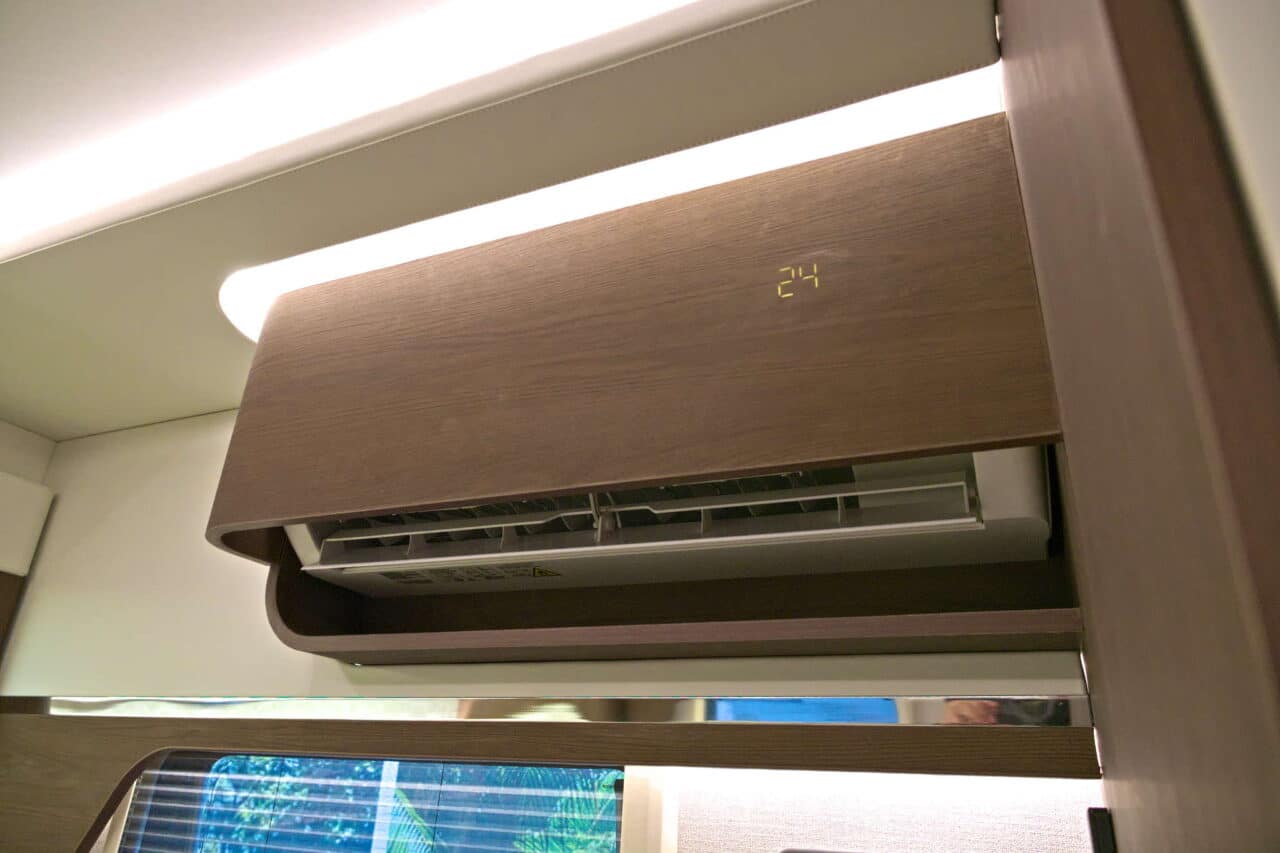 Deddle RV Carbonic Liner 78 - Calefacción Caravana Salón 2024