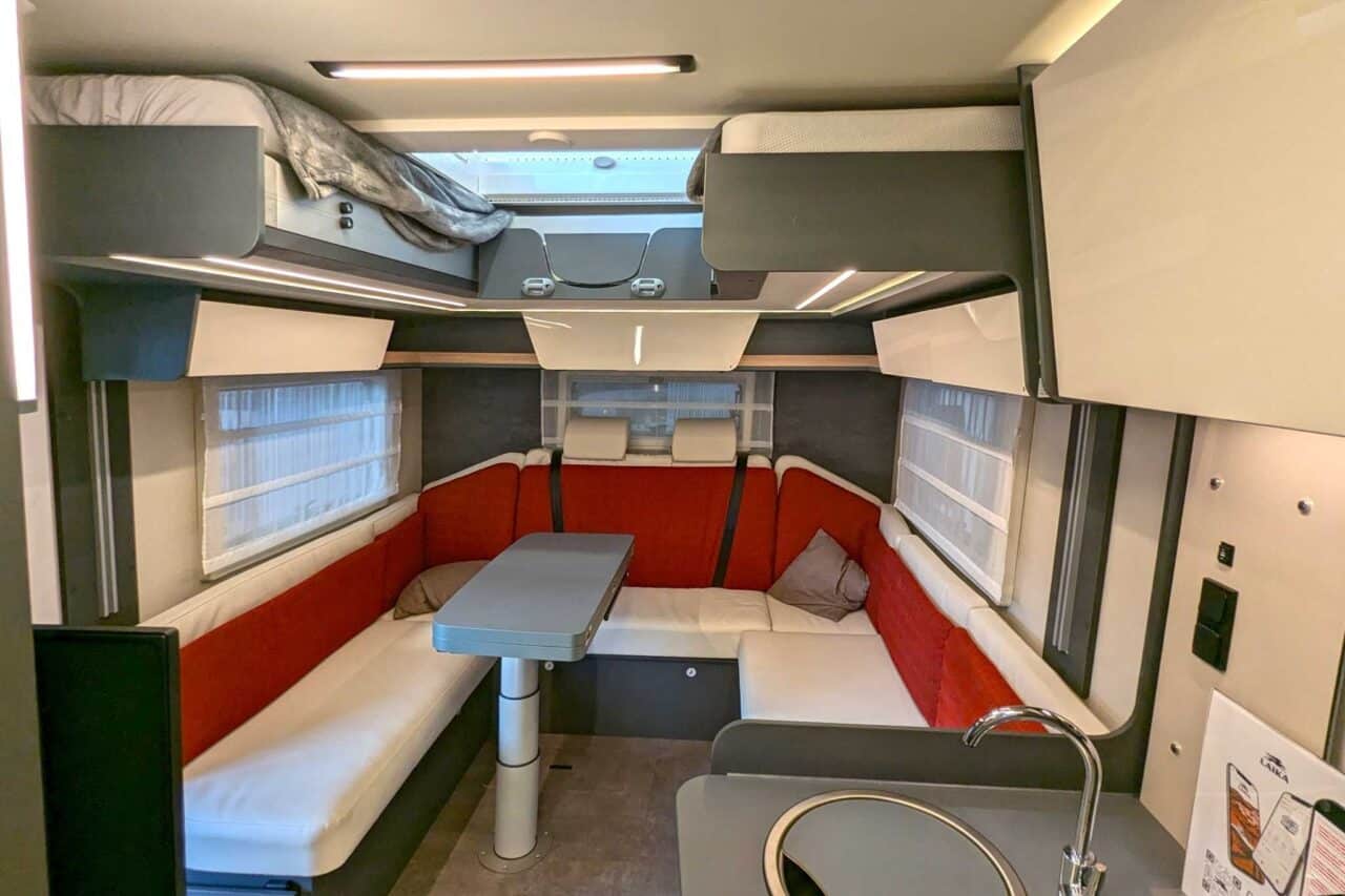 laika kosmo l 105 caravan salon 2024 wohnen und schlafen