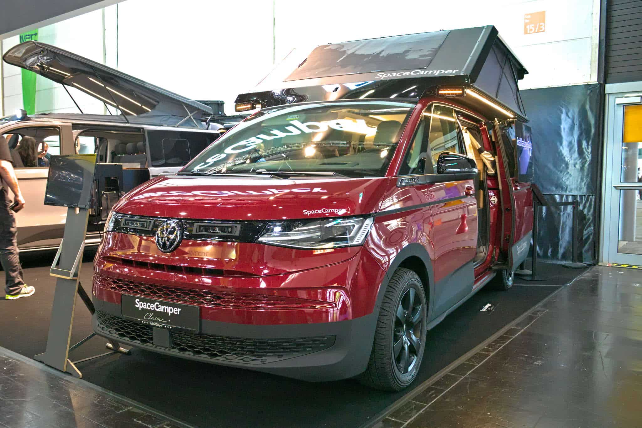 Innovaciones Salón de la Caravana 2024: SpaceCamper Roof: una innovadora tienda de campaña y techo elevable en uno