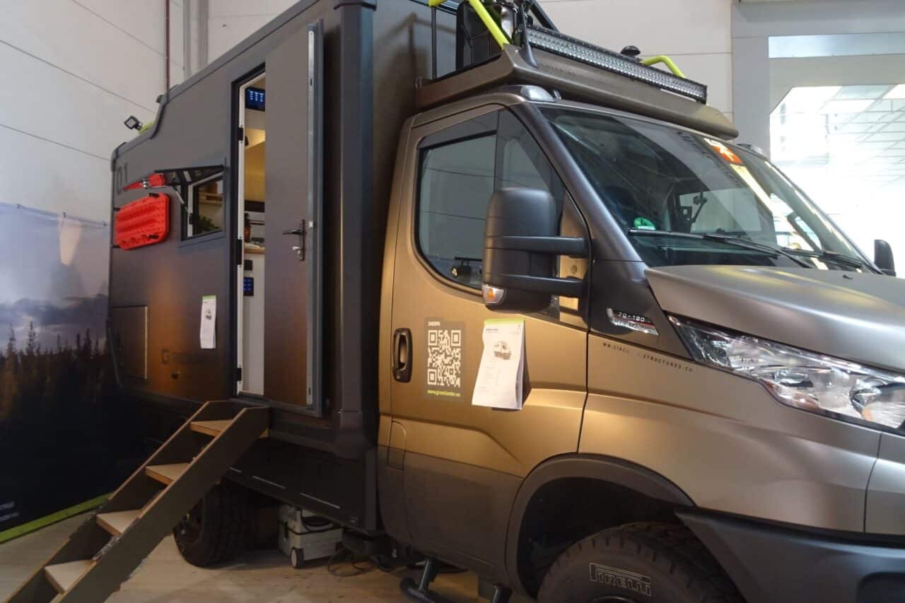greenlander sherpa 4x4 exterieur einstieg caravan salon 2024 c katja scholz