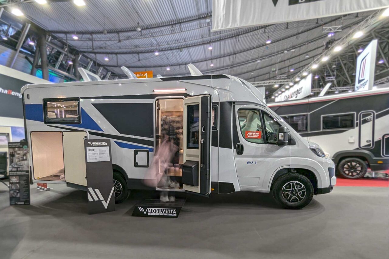 Mobilvetta Kea Compact (2025): Autocaravanas con acabado de alta calidad y diseño interior innovador 1 Mobilvetta Kea Kompakt 64 2240